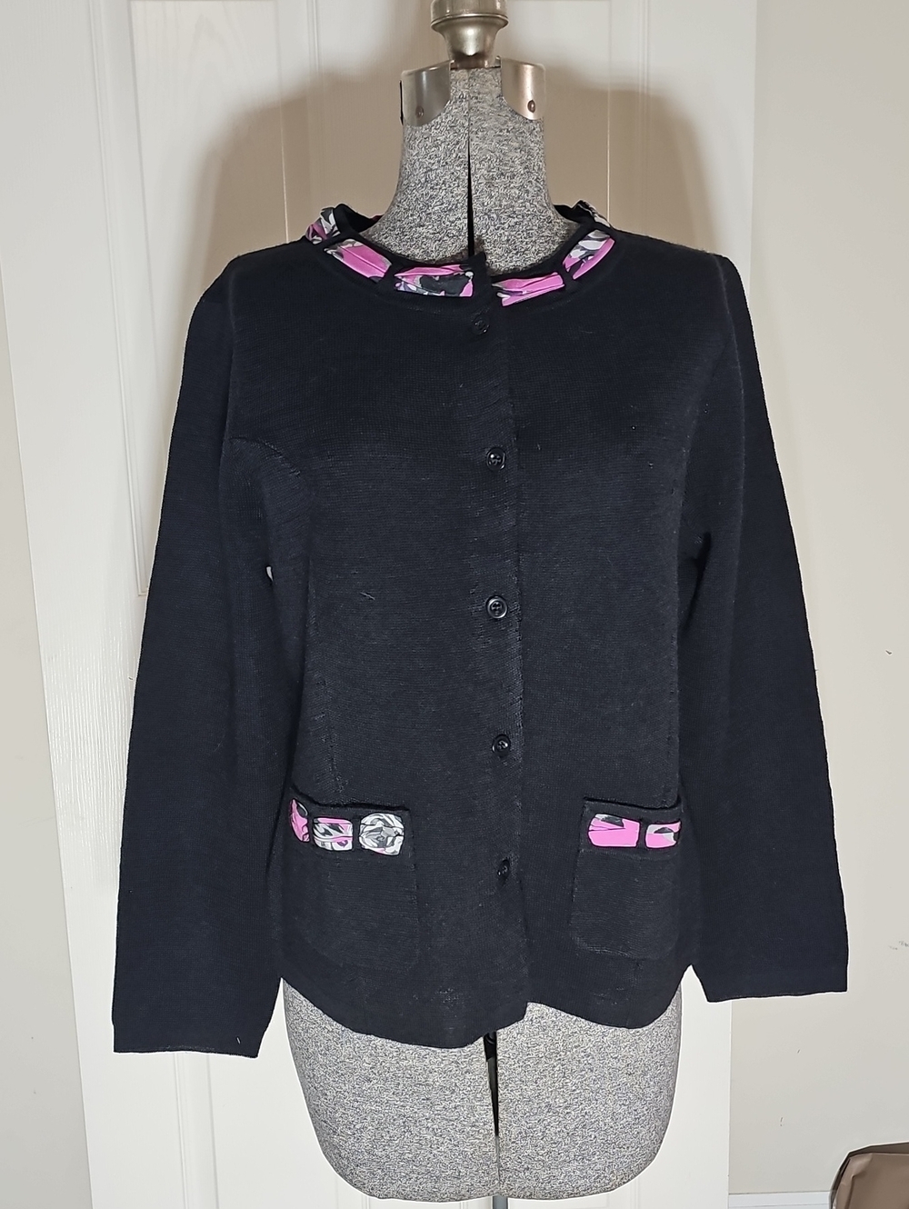 Pendleton Merino Wool Blend Cardigan Black Pink Silk Trim NWT Size L - Picture 2 of 8